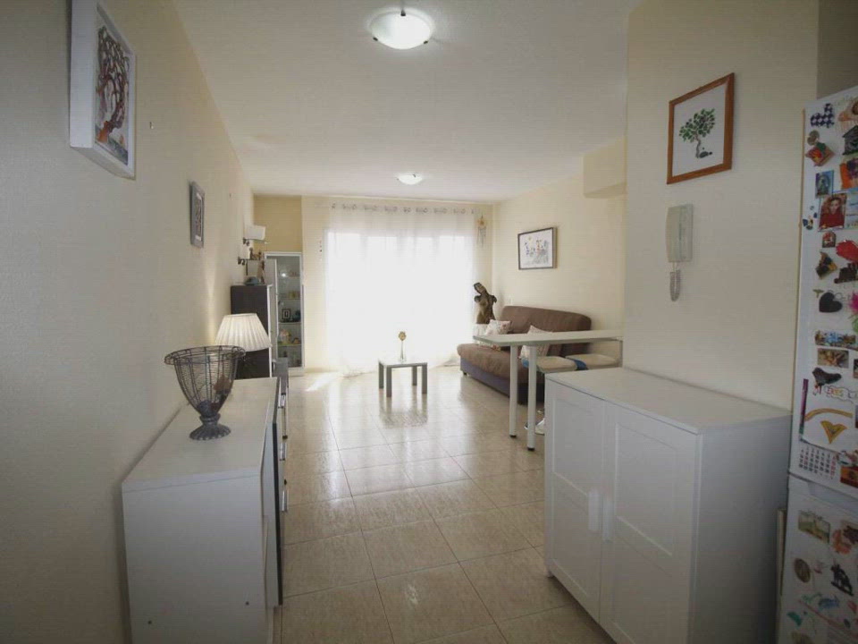 First photo of the property