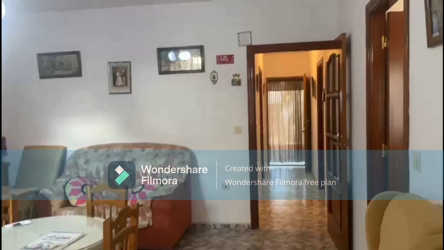 First photo of the property