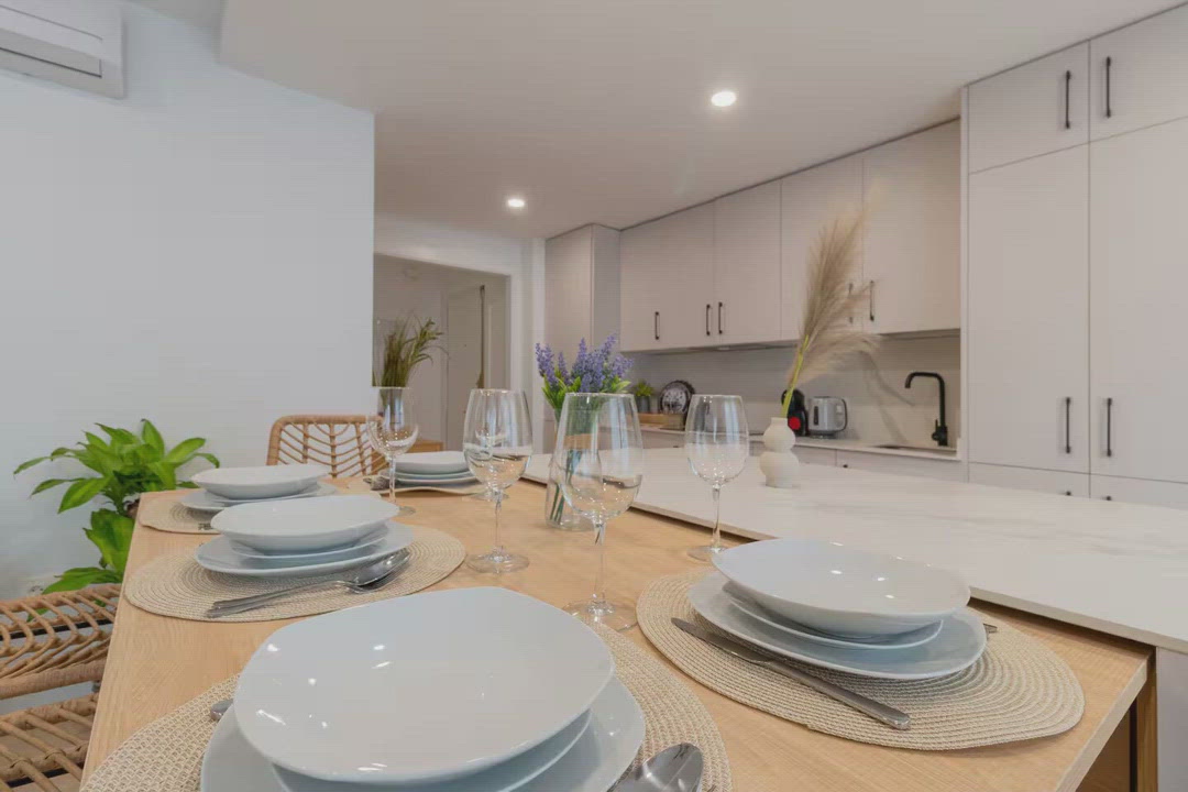 First photo of the property